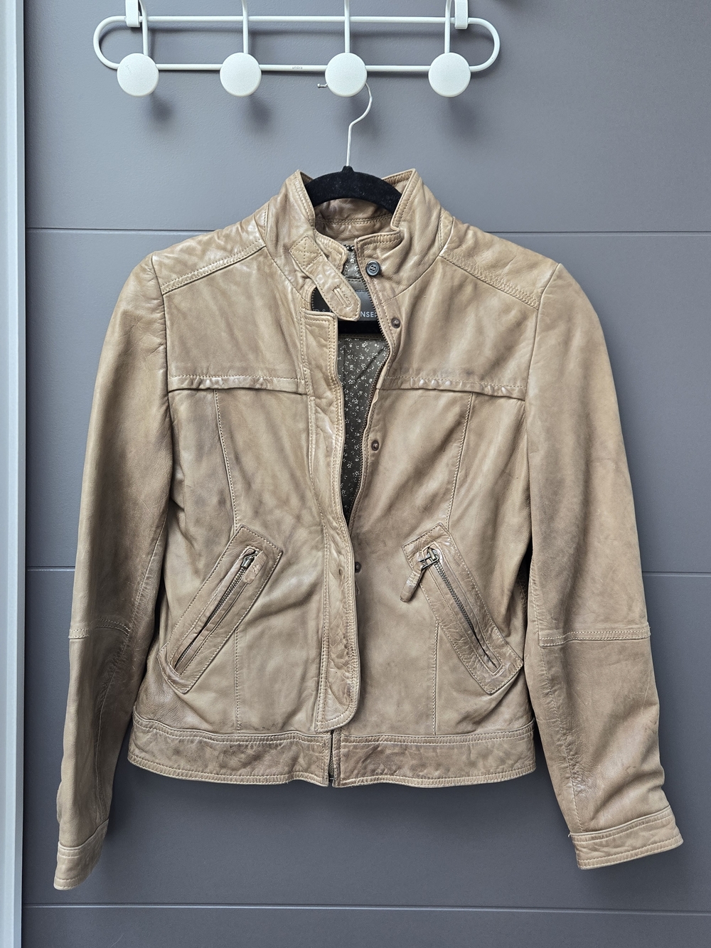 Women’s Beige Leather Motorcycle Jacket